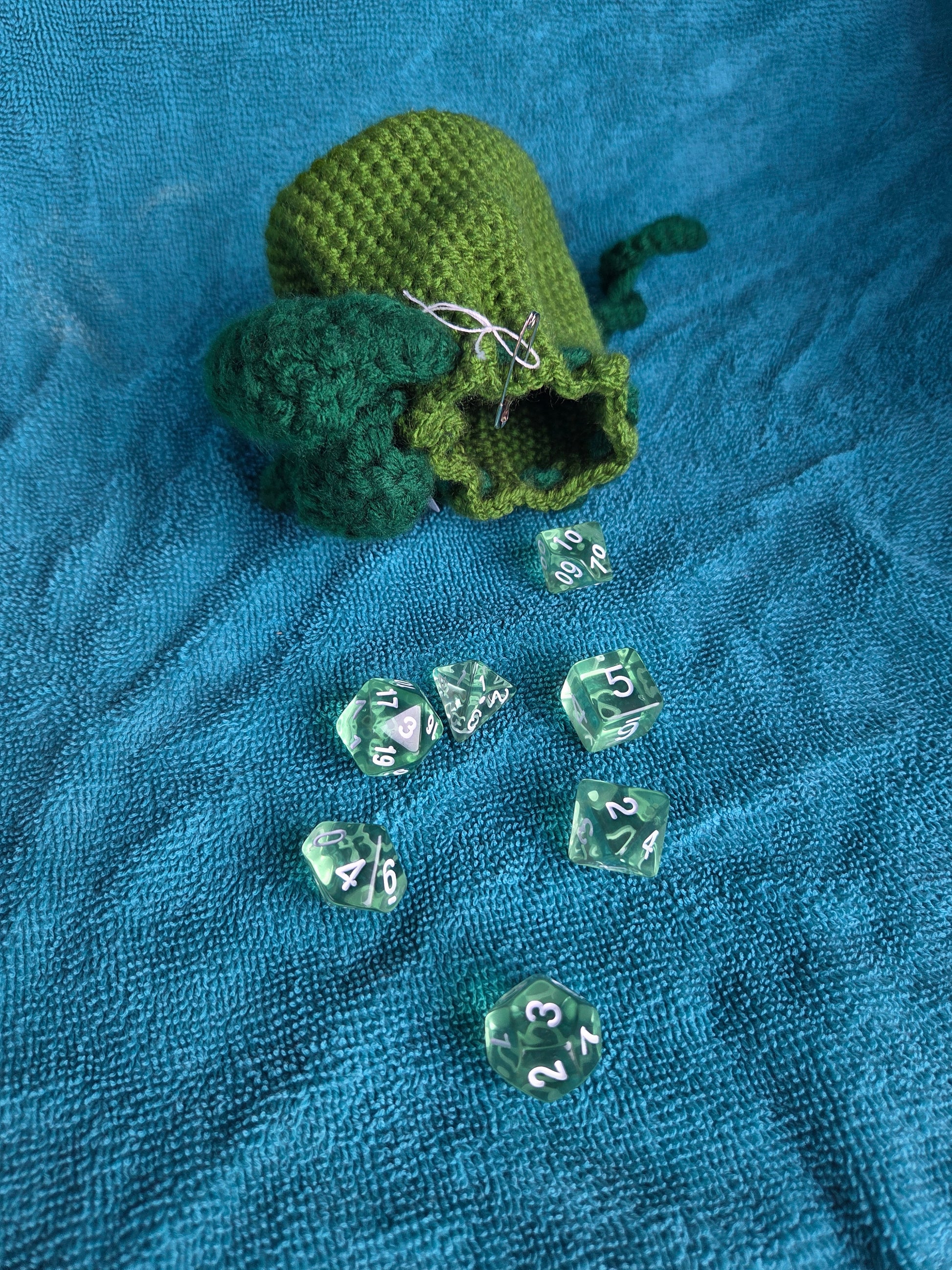 Lime Dice Bag (+ Matching 7pc Dice Set!)